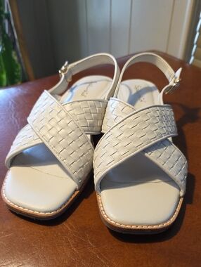 Splendid White Woven Cross-Strap Slingback Sandals Comfort Wear Size 9